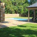 Pool Construction: Brooks Pool Co., Inc. 
General Contractor: Fred Lord | Little Rock, AR
Stone Mason: Bennett Brothers | Little Rock, AR
Landscaping Design & Installation: Good Earth | Little Rock, AR

Brooks Pool Co., Inc. | © 2021