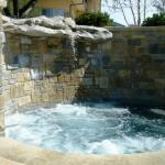 Custom In-Ground Spa: Brooks Pool Co., Inc. 
Interior Finish: Tahoe Blue PebbleTec®

Landscape Architect: Landscape Associates, LLC | North Little Rock, AR
General Contractor: John Ulmer | Little Rock, AR

Brooks Pool Co., Inc. | © 2021 